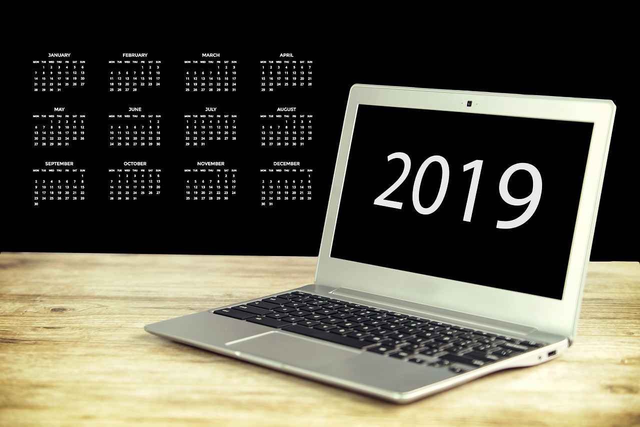 image of computer with 2019 on the screen